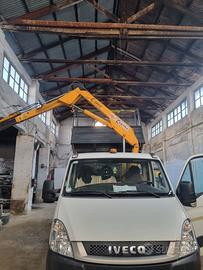 Iveco Daily 60C18 ribaltabile trilaterale con gru