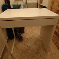 Scrivania Ikea