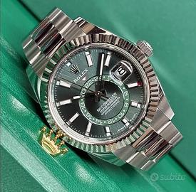 Rolex Sky Dweller verde
