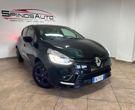 Renault Clio 1.2 75CV TOTAL BLACK