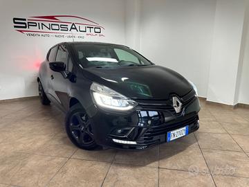 Renault Clio 1.2 75CV TOTAL BLACK