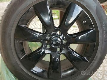 Set 4 cerchi Mini Coutryman 17’’ + gomme invernali