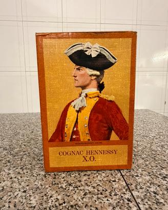 Box Hennessy XO Cognac