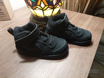 Scarpe  Nike  invernali