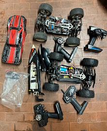 Modellismo 2 auto 1 barca 4 radiocomandi