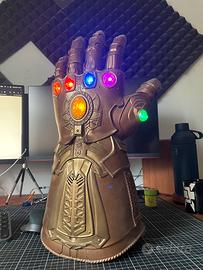 Marvel Avengers - Guanto dell'Infinito Thanos