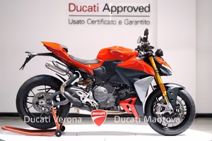 Ducati Streetfighter V2 S solo 53 km