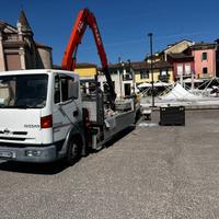 Nissan Atleon 140 75q con Gru e Ribaltabile