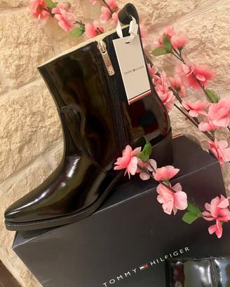 Stivali donna Tommy Hilfiger nuovi