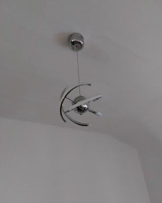 Lampadario a diodi LED