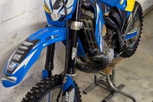 TM 300 EN 2t