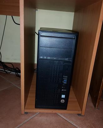 HP Z 240 Workstation