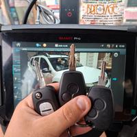 Duplicazione chiave auto con telecomando 