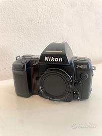 Nikon F-801 reflex analogica