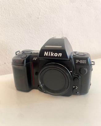 Nikon F-801 reflex analogica