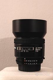 Nikon AF Nikkor 85mm F/1.8