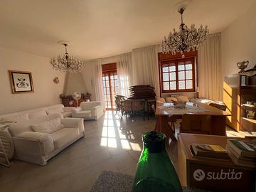 Appartamento con giardino a Capaccio Capoluogo