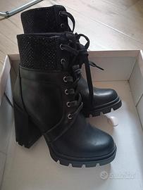 stivaletti donna Anna field