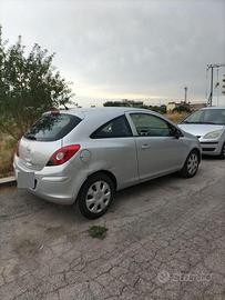 Opel Corsa 1000cc del 2009