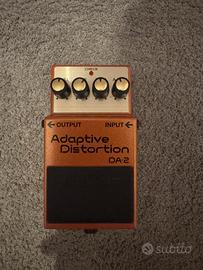 Perale chitarra BOSS DA- ADAPTIVE DISTORSION