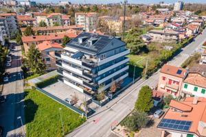 Forcellini: attico con 4 camere