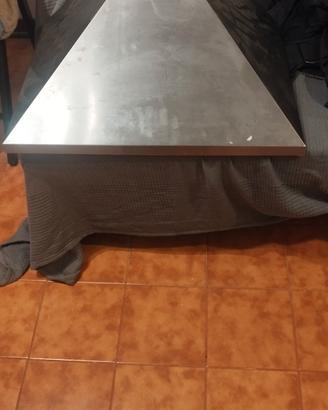 Cappa da cucina IKEA LUFTIG – €30

 
