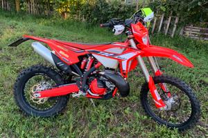 Beta 300rr  poche ore