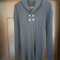 Maglia con bottoni