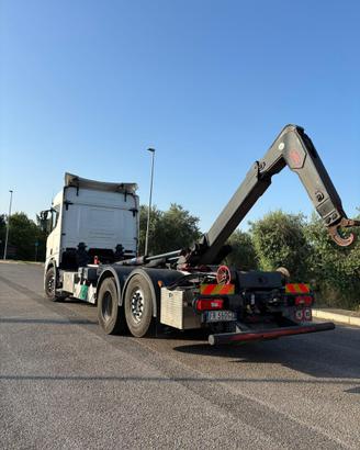 motrice Scania scarrabile
