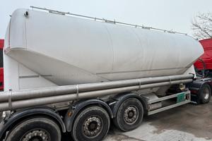 Cisterna pulverulenti cemento giesse