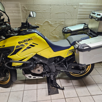 Suzuki V-sttrom 1050