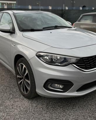 Fiat Tipo 1.6 Mjt 4 porte Opening Edition