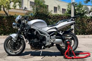 Triumph Speed Triple 955i anno 2000