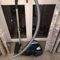 Aspirapolvere HOOVER KHROSS a traino con filo