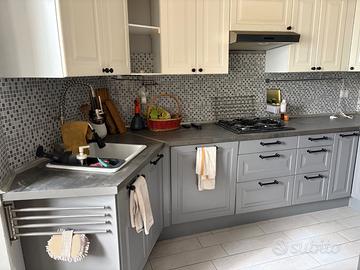 Cucina Ikea senza elettrodomestici