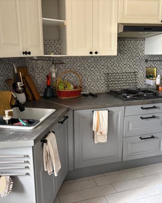 Cucina Ikea senza elettrodomestici