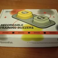 Pulsanti interattivi vocali per cani e gatti