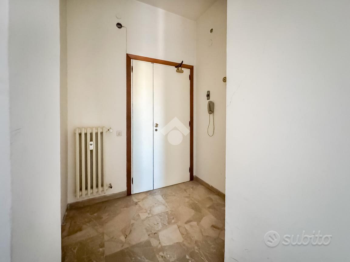 3 LOCALI A CHIETI - Vista 3