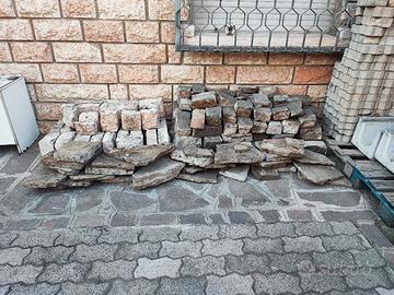 blocchi porfido e pietra da rivestimento