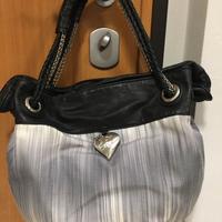 Borsa acqua di perla