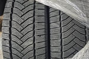 Gomme 205 65 R16C NUOVE 4 Stagioni