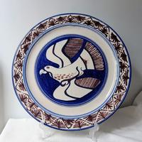 Piatto decorativo in maiolica policroma