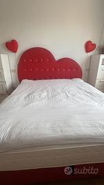 Letto martrimoniale contenitore a cuore