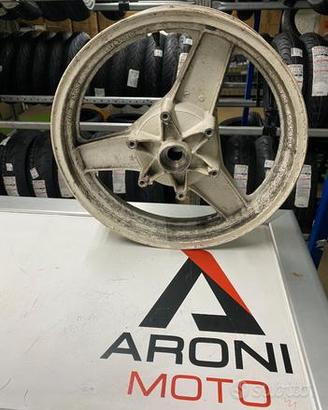 Cerchio posteriore Honda VFR 750 F '86/'89