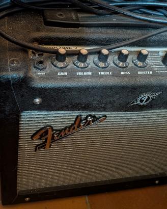 amplificatore Fender Mustang I (v.2)