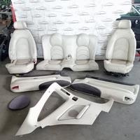 Kit sedili e pannelli in pelle Jaguar XK8