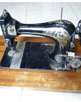 Macchina da cucire marca Haid & Neu primi '900