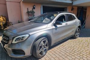 Mercedes GLA 220 allestimento AMG