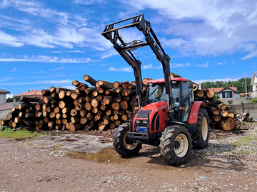 Trattore zetor forterra