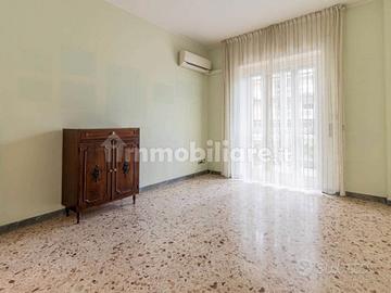 Appartamento uso ufficio